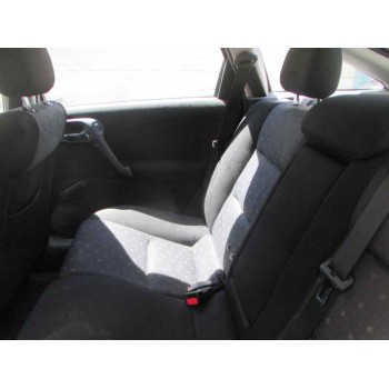 opel vectra b berlina del año 2001