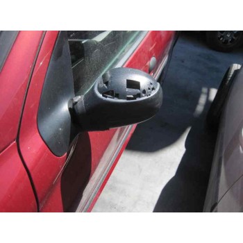 peugeot 206 berlina del año 2001