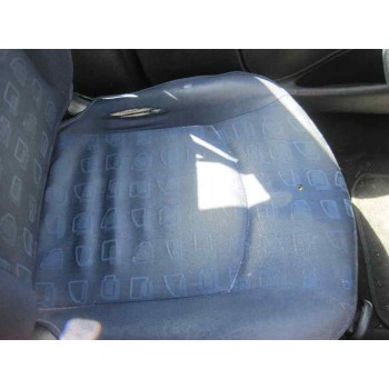 peugeot 206 berlina del año 2001