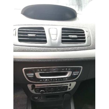 renault megane iii sport tourer del año 2013