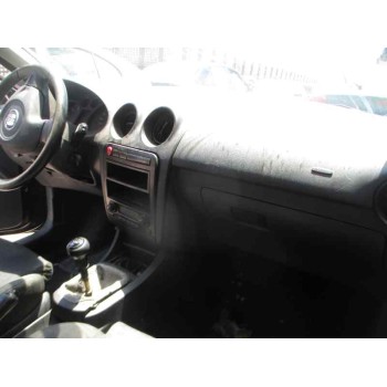 seat ibiza (6l1) del año 2004