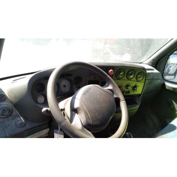 iveco daily caja cerrada (1999 =>) del año 2000