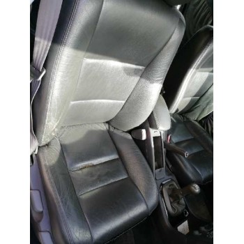 volvo v40 familiar del año 2002