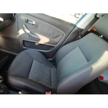 seat ibiza (6l1) del año 2006