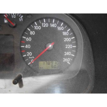 volkswagen bora berlina (1j2) del año 2000