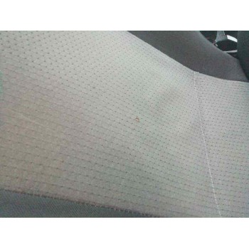 opel meriva del año 2004