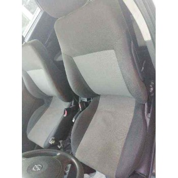 opel meriva del año 2004