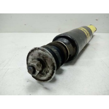 Recambio de amortiguador delantero derecho para nissan cabstar 01.04 referencia OEM IAM 20v008153071  