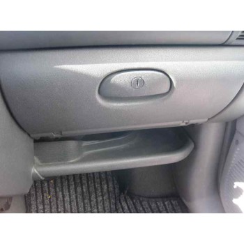 opel corsa b del año 1996