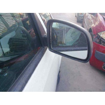 opel meriva del año 2004