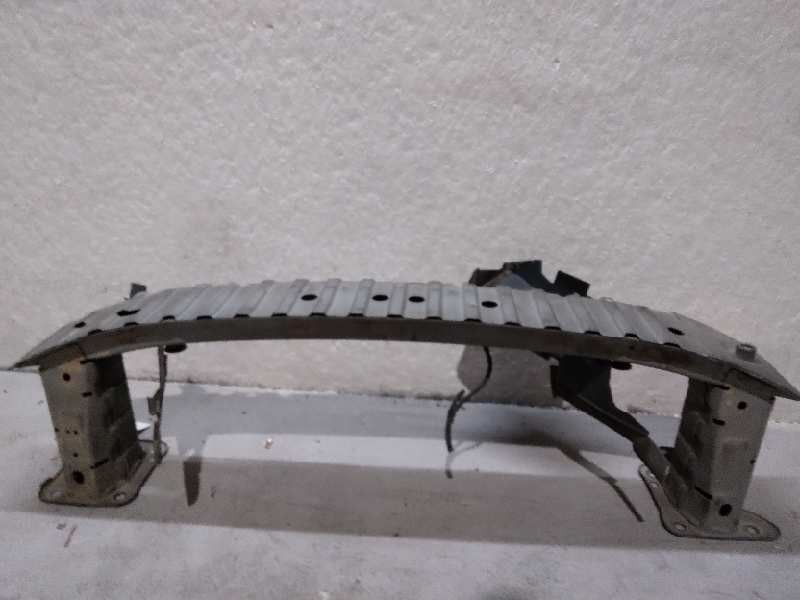 Recambio de refuerzo paragolpes delantero para ford focus c-max (cap) ghia (d) referencia OEM IAM 3M51R10943  