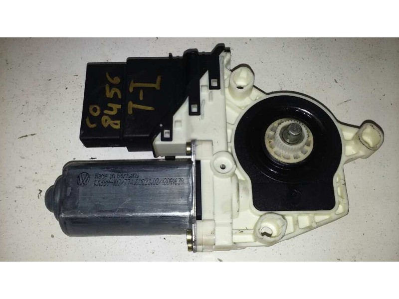 Recambio de motor elevalunas trasero izquierdo para seat leon (1m1) signo referencia OEM IAM 1C0959811A  
