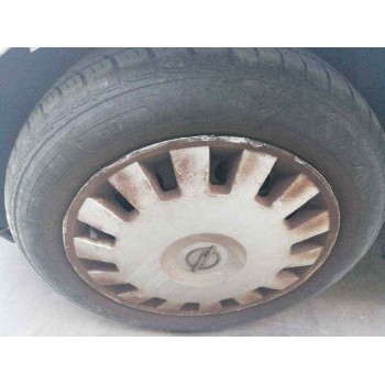 opel meriva del año 2004