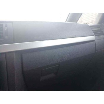 opel meriva del año 2004