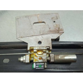 Recambio de elevalunas delantero izquierdo para renault laguna coupe gt referencia OEM IAM 979810101  SOLO MECANISMO