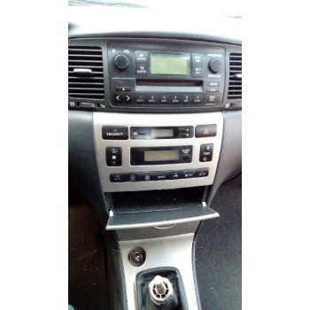 toyota corolla (e12) del año 2003