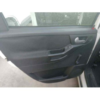 opel meriva del año 2004