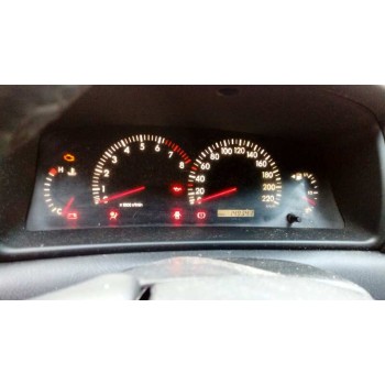 toyota corolla (e12) del año 2003