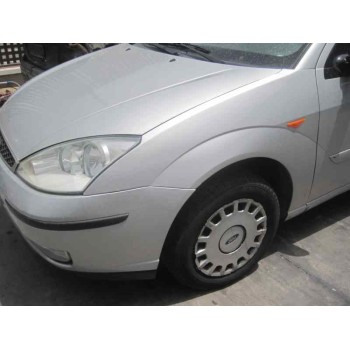 ford focus berlina (cak) del año 2001