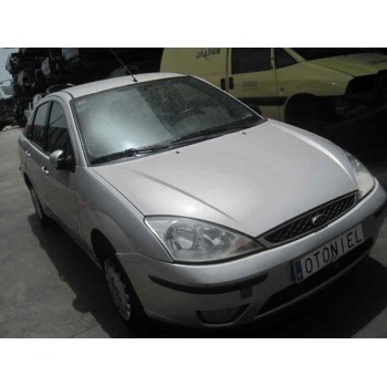 ford focus berlina (cak) del año 2001