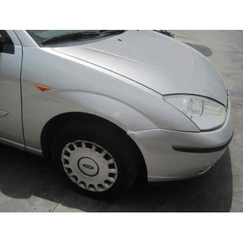 ford focus berlina (cak) del año 2001