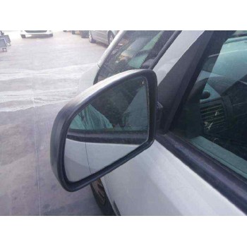 opel meriva del año 2004