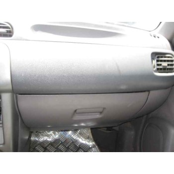 nissan micra (k11) del año 2002