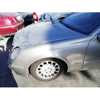 mercedes-benz clase e (w211) berlina del año 2005