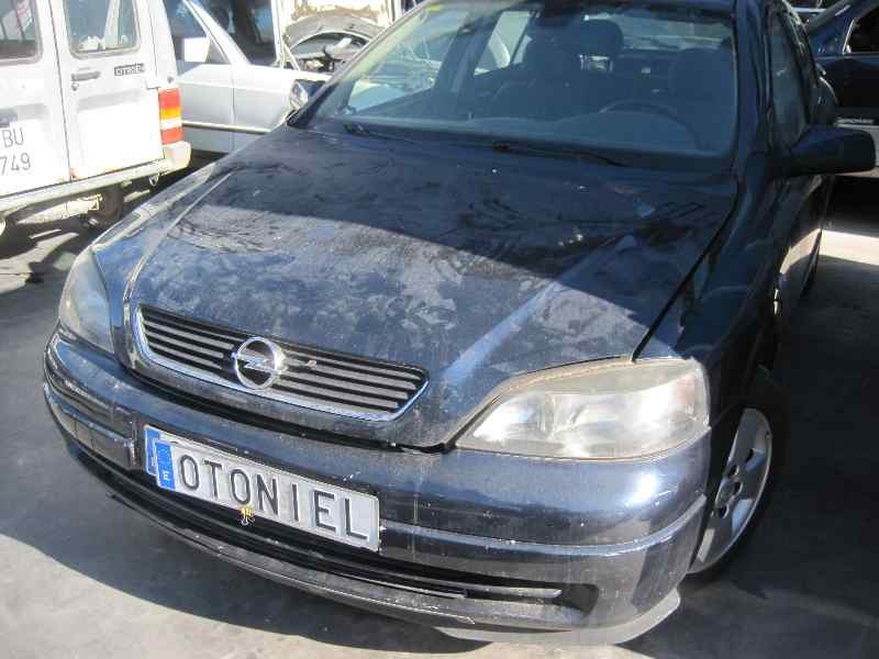 opel astra g berlina del año 2003