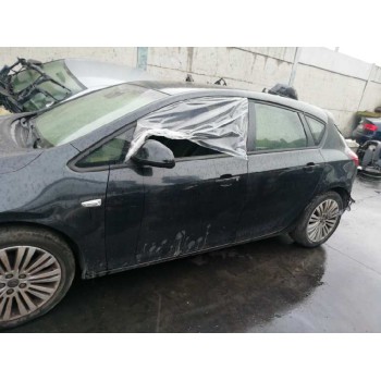 opel astra j lim. del año 2014