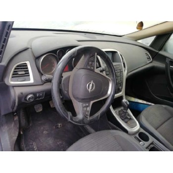 opel astra j lim. del año 2014