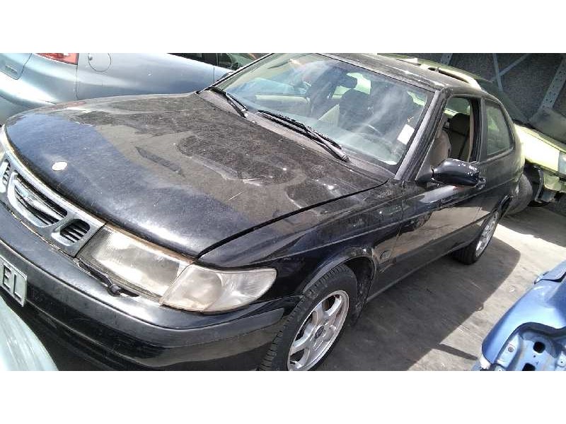 saab 9-3 berlina del año 2001