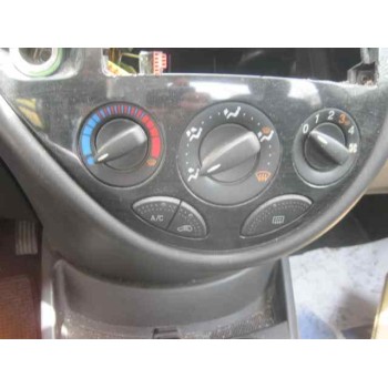 ford focus berlina (cak) del año 2001