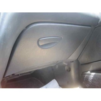 ford focus berlina (cak) del año 2001