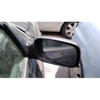 saab 9-3 berlina del año 2001