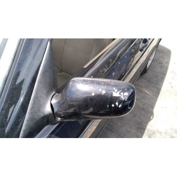 saab 9-3 berlina del año 2001