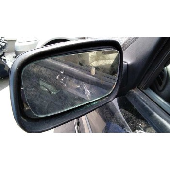 saab 9-3 berlina del año 2001