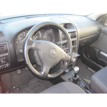 opel astra g berlina del año 2003