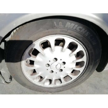 mercedes-benz clase e (w211) berlina del año 2005