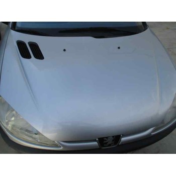 peugeot 206 berlina del año 2002