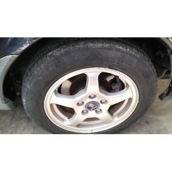 saab 9-3 berlina del año 2001