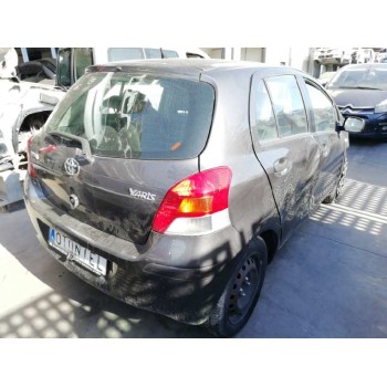 toyota yaris del año 2009