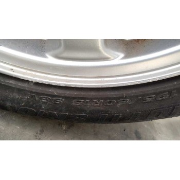 saab 9-3 berlina del año 2001