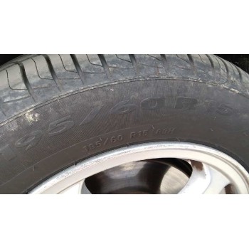 saab 9-3 berlina del año 2001