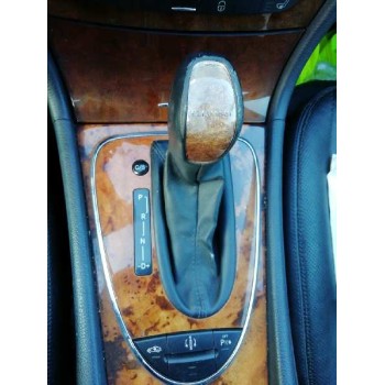 mercedes-benz clase e (w211) berlina del año 2005