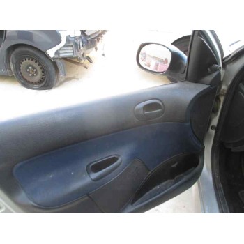 peugeot 206 berlina del año 2002