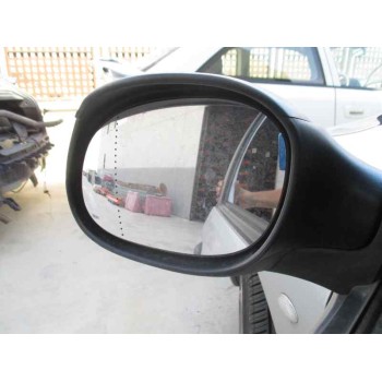 peugeot 206 berlina del año 2002