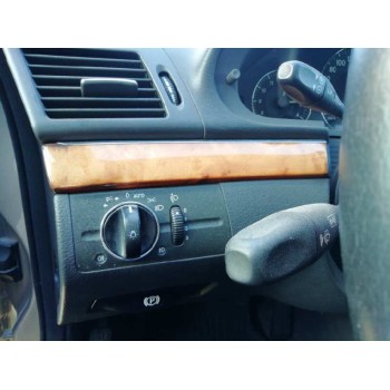 mercedes-benz clase e (w211) berlina del año 2005