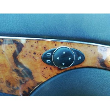 mercedes-benz clase e (w211) berlina del año 2005