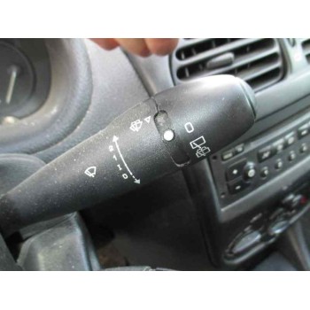 peugeot 206 berlina del año 2002